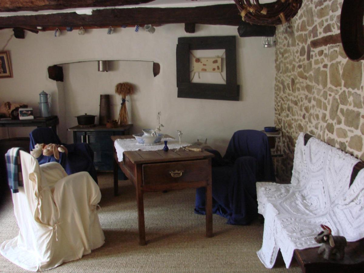 Chambre Jean'S Chez L'Habitant A لومبال المظهر الخارجي الصورة