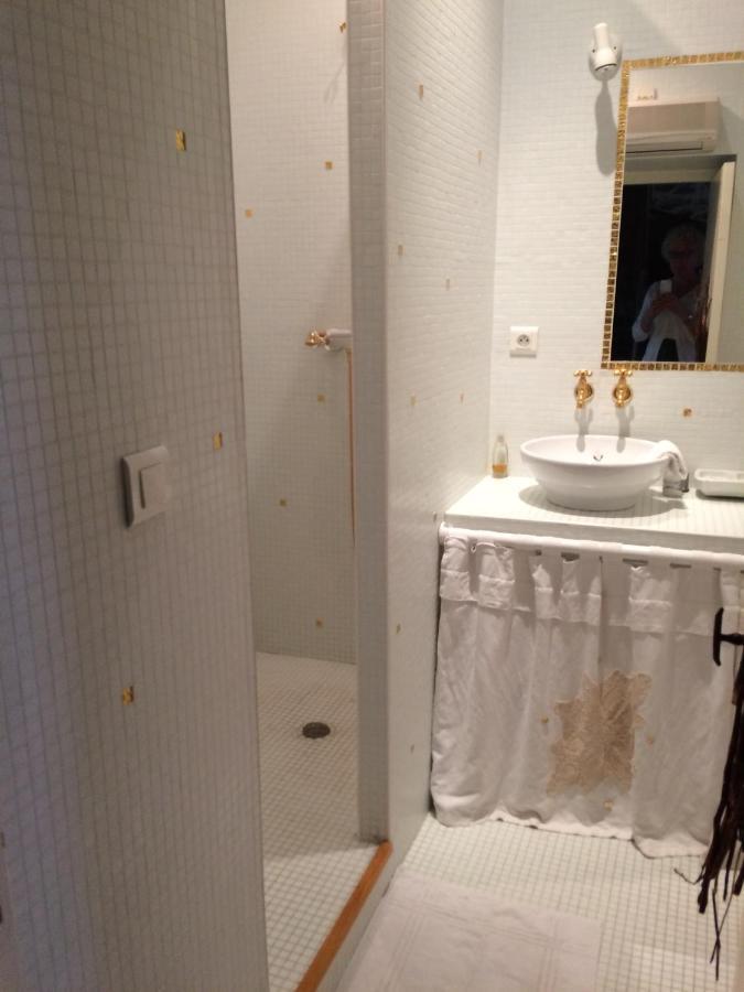 Chambre Jean'S Chez L'Habitant A لومبال المظهر الخارجي الصورة